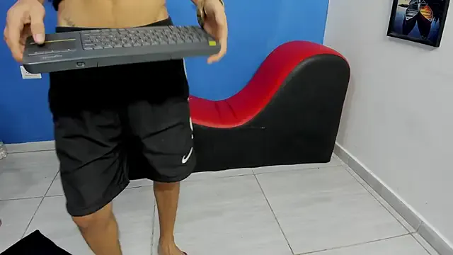 Minigirlssofy from StripChat is Freechat