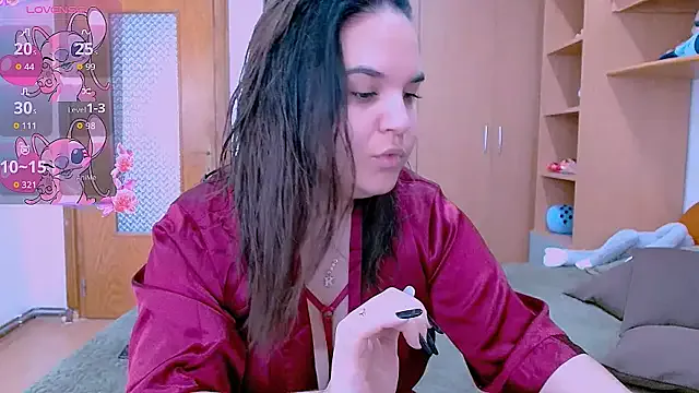 Minnie_Ella from StripChat is Freechat