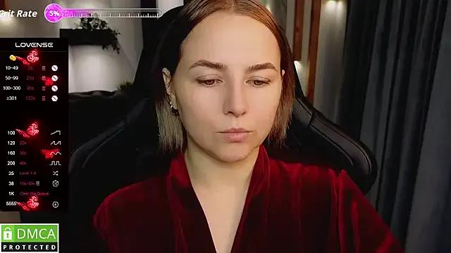 Mira_Mermayd from StripChat is Freechat