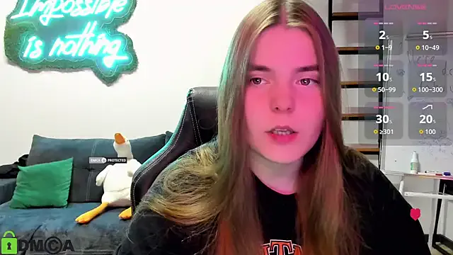 MiraaBloom from StripChat is Freechat