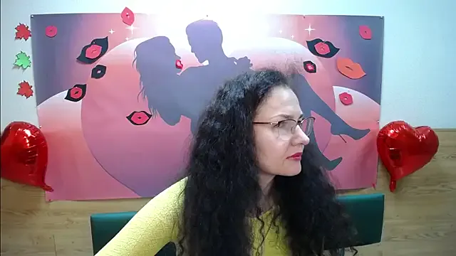 Girls: try live performances with matured performers, from dancing to quirks, in a variety of beautiful sex cams.