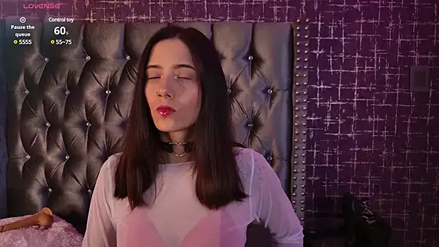 Girls: try live performances with matured performers, from dancing to quirks, in a variety of beautiful sex cams.