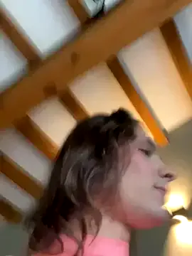 Miss_Ari from StripChat