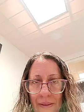 miss_hanna07 from StripChat is Freechat