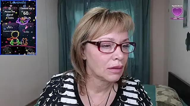 Miss_Moren from StripChat is Freechat