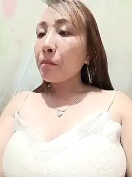 Missa_kute20 from StripChat is Freechat