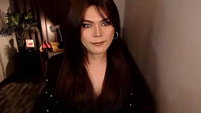 MisschieVeeyousXX from StripChat is Freechat