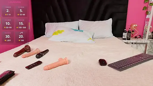 missfoster from StripChat is Freechat