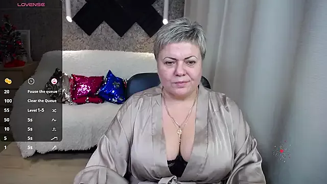 MissJaline from StripChat