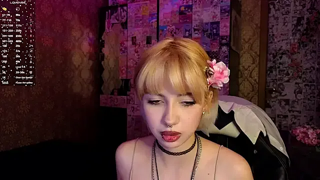 Girls: try live performances with matured performers, from dancing to quirks, in a variety of beautiful sex cams.