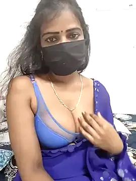 Misss-julli from StripChat is Freechat