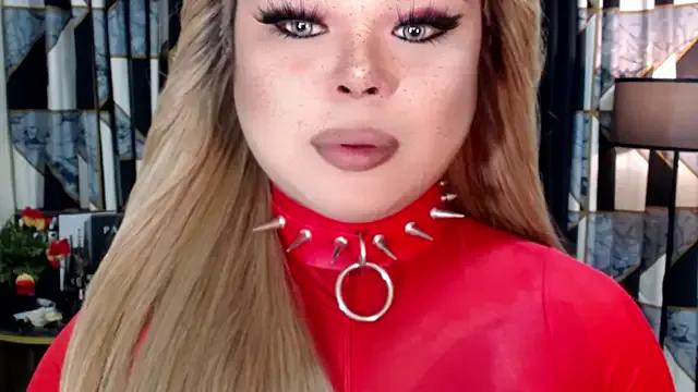 Mistress_CassieXX from StripChat is Freechat