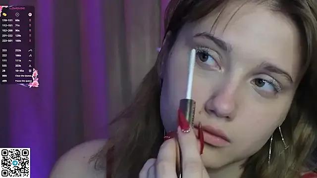 MistyFever from StripChat is Freechat