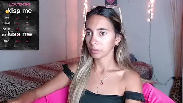 MitchWilson1 from StripChat is Freechat