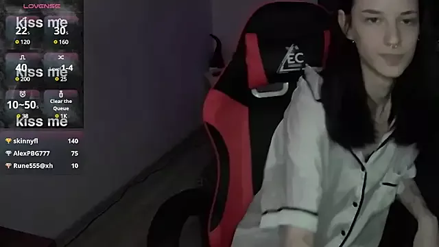 Girls: try live performances with matured performers, from dancing to quirks, in a variety of beautiful sex cams.