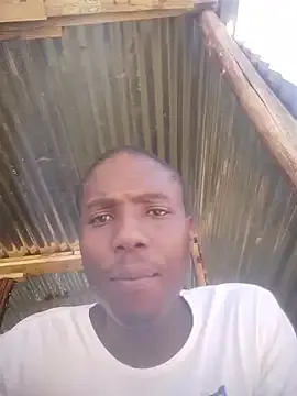 MkingPin from StripChat is Freechat