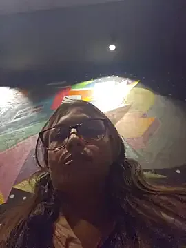 mmm-Virginia from StripChat is Freechat