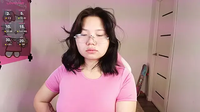 Moana_light from StripChat