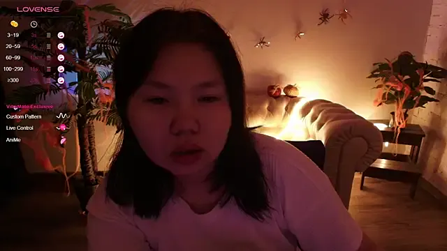 Moana_light from StripChat