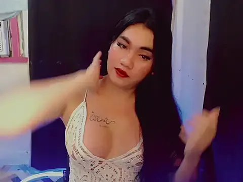 Mocha_hugecockxx from StripChat is Freechat