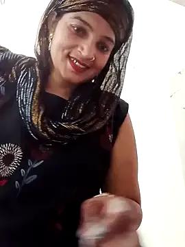 Mohni_love from StripChat is Freechat
