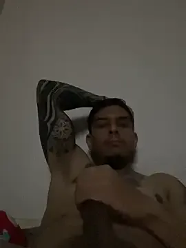 Molly1993rrrrrrrf from StripChat is Freechat