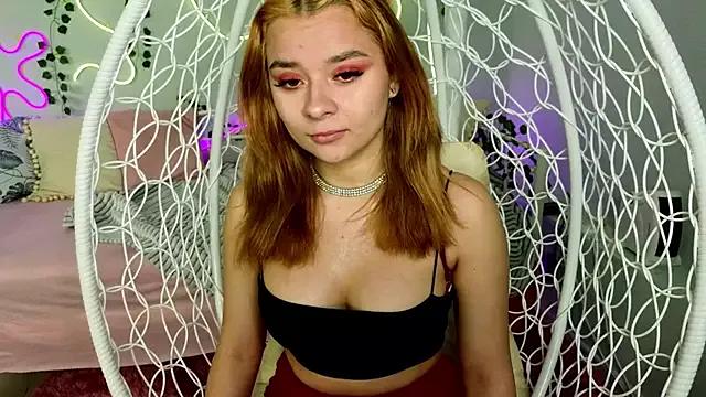 molly_starr from StripChat is Freechat