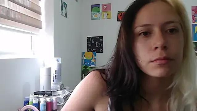 MommyMiaWs from StripChat