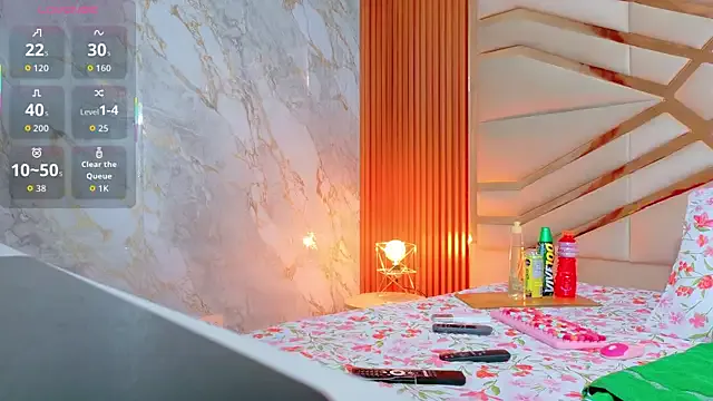 mommywebcam on StripChat 