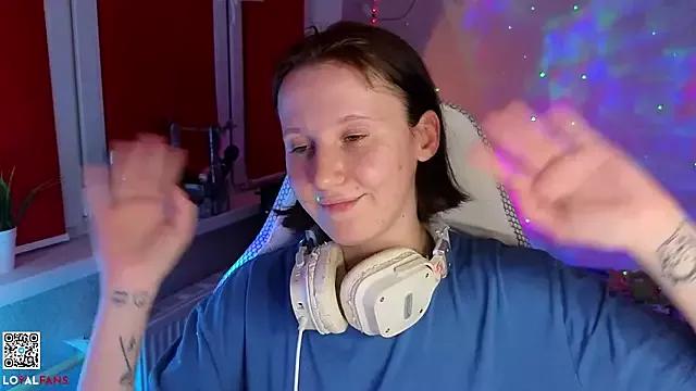 Girls: try live performances with matured performers, from dancing to quirks, in a variety of beautiful sex cams.
