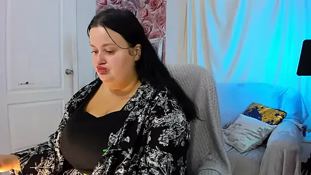 MonaSteele from StripChat