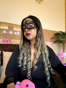 Money-Bitchs from StripChat is Freechat