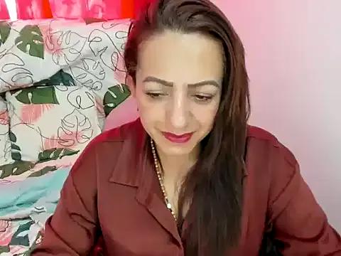 MonicaGarcia_ from StripChat is Freechat