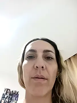 Monita_Med from StripChat