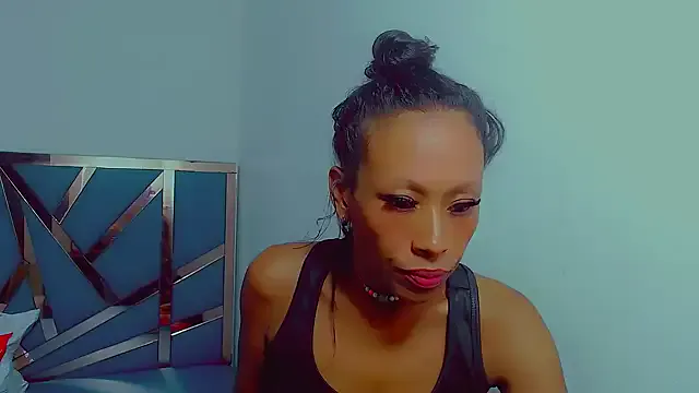 monserrath_bitch_naughty from StripChat is Freechat