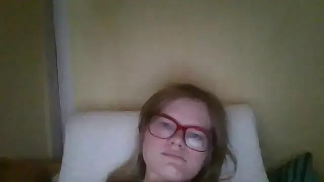 Moonolighta from StripChat