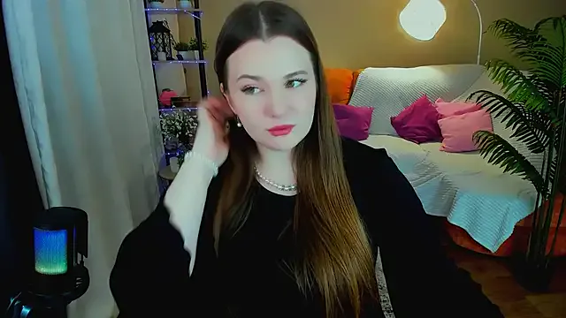 Moonvelle from StripChat is Freechat