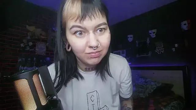 MoorderxDoll from StripChat