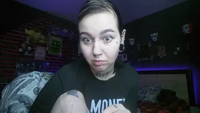 MoorderxDoll from StripChat