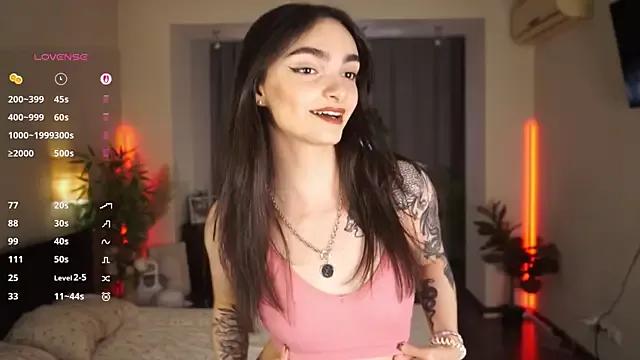 Girls: try live performances with matured performers, from dancing to quirks, in a variety of beautiful sex cams.