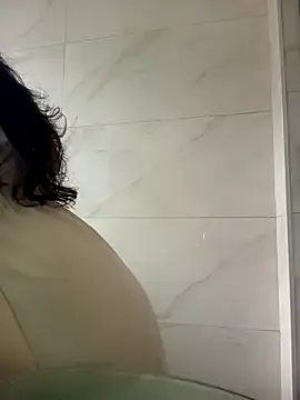 Morenaizzy from StripChat is Freechat