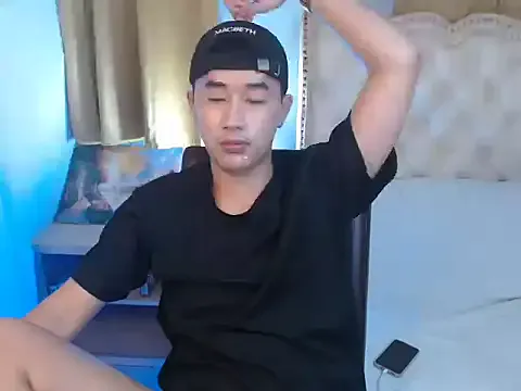 mr_chandy from StripChat is Freechat