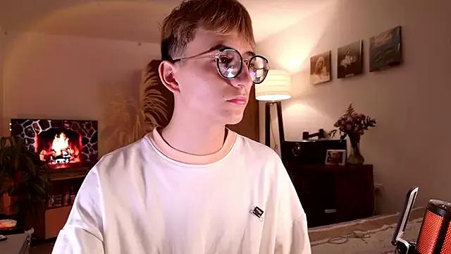Mr_evan1 from StripChat is Freechat