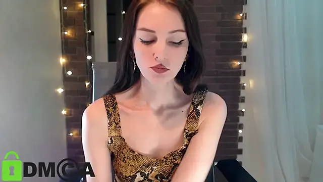 Ms_kelarini from StripChat