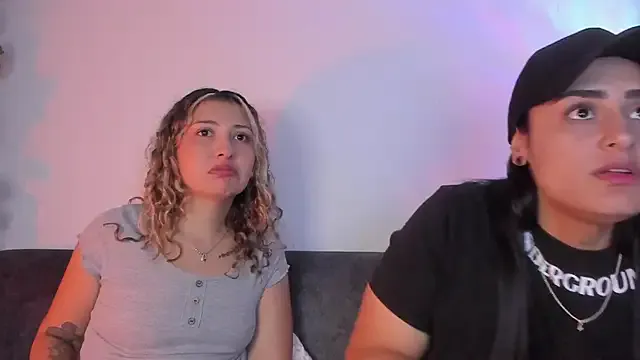Girls: try live performances with matured performers, from dancing to quirks, in a variety of beautiful sex cams.