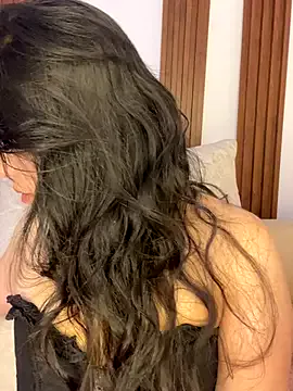 Mya_lorenz from StripChat is Freechat