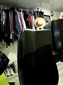 nadia__abaud from StripChat is Freechat