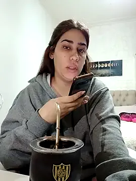 Nahiarabiel from StripChat