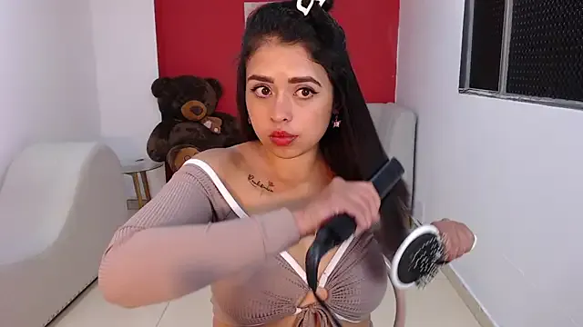 Naia_sweetsex from StripChat