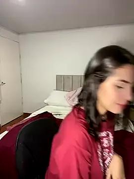 Nani_rosse_ from StripChat is Freechat